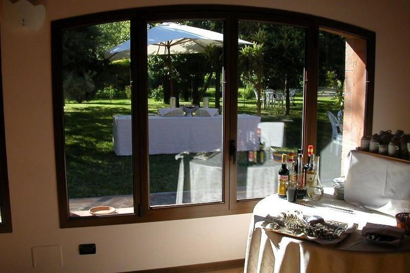 Hotel San Francesco Budrio  Luaran gambar